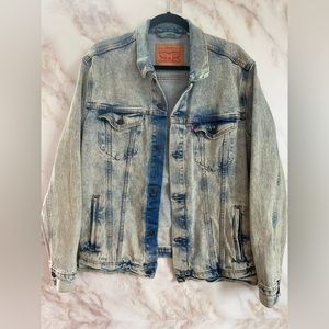 Levi’s acids wash Jean jacket